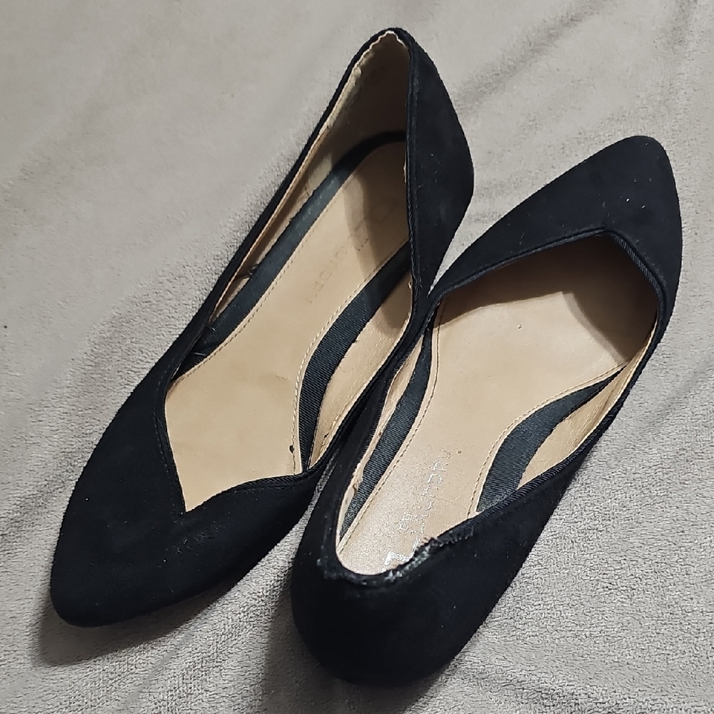 Elegant Black Women's Flats